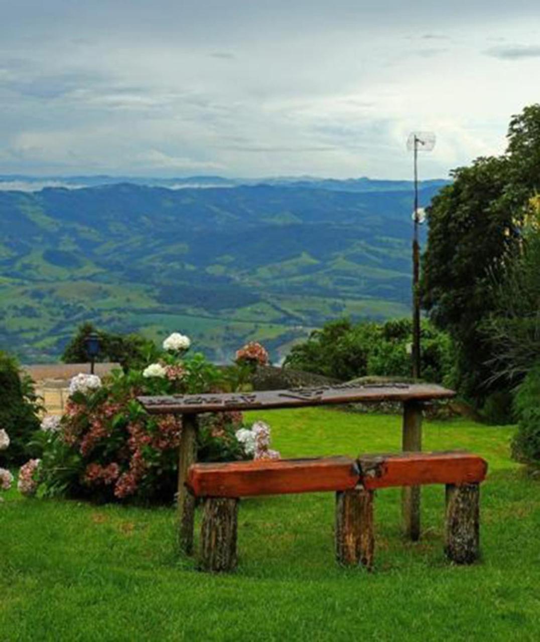 Pousada Ceu Da Mantiqueira Extrema Exterior foto
